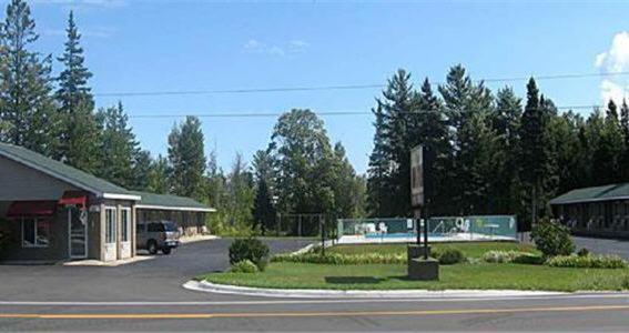 Capri Motel Mackinaw City Kültér fotó