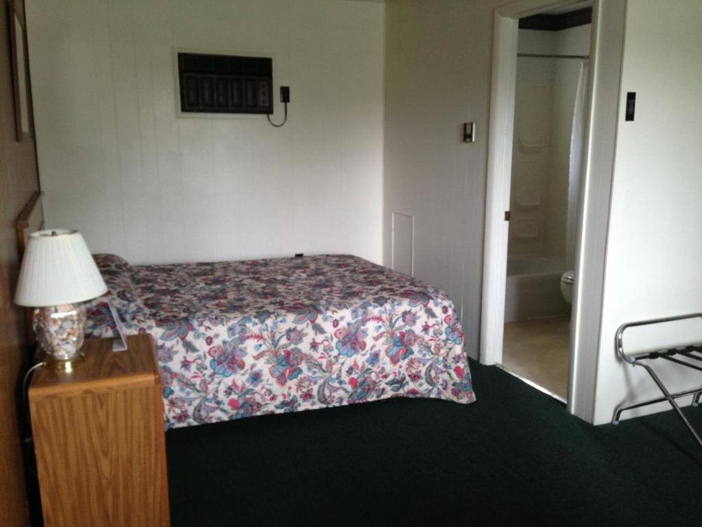 Capri Motel Mackinaw City Szoba fotó