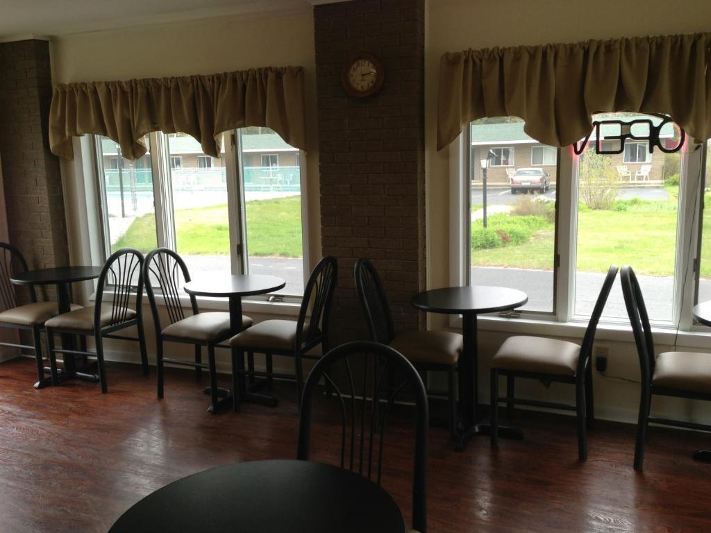 Capri Motel Mackinaw City Kültér fotó