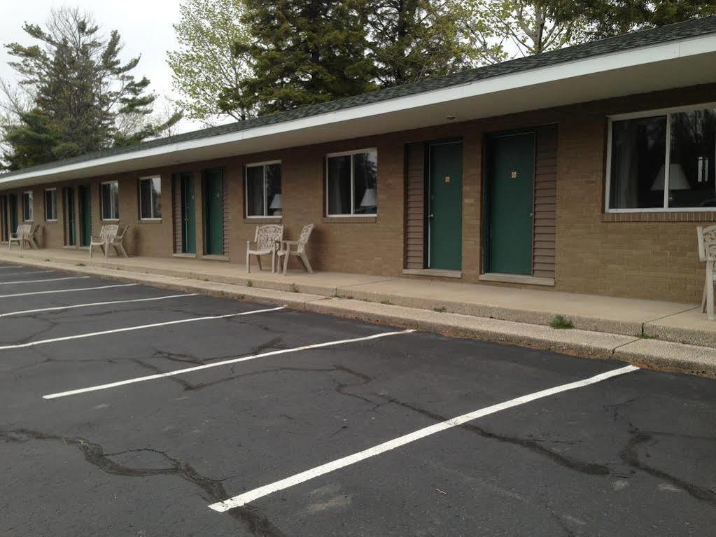 Capri Motel Mackinaw City Kültér fotó